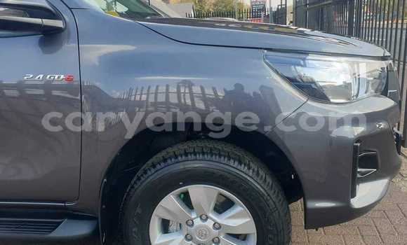 Buy Used Toyota Hilux Silver Car in Henties Bay in Erongo Buy Used Toyota Hilux Silver Car in Henties Bay in Erongo