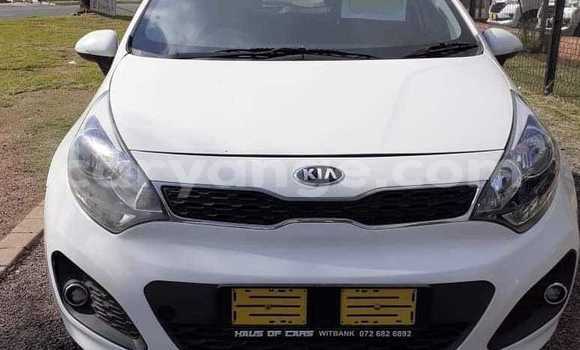 Buy Used Kia Rio White Car in Bethanien in Karas