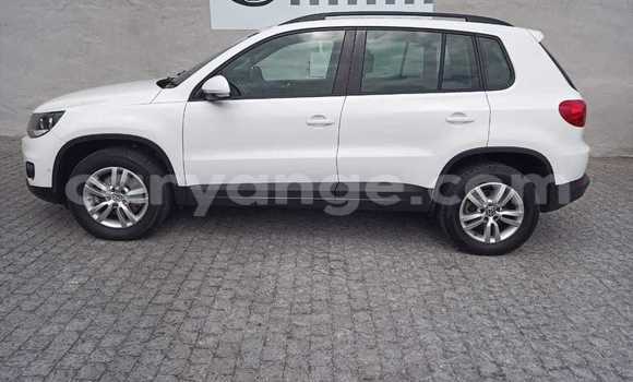 Acheter Occasion Voiture Volkswagen Tiguan Blanc à Khorixas, Kunene Acheter Occasion Voiture Volkswagen Tiguan Blanc à Khorixas, Kunene