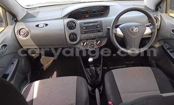 Acheter Occasion Voiture Toyota Etios Blanc à Rehoboth, Hardap Acheter Occasion Voiture Toyota Etios Blanc à Rehoboth, Hardap