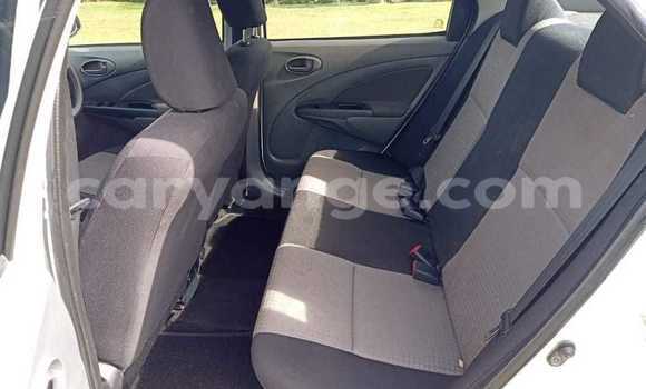 Acheter Occasion Voiture Toyota Etios Blanc à Rehoboth, Hardap Acheter Occasion Voiture Toyota Etios Blanc à Rehoboth, Hardap