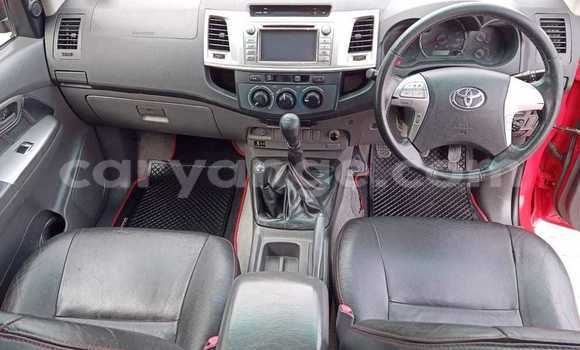 Acheter Occasion Voiture Toyota Hilux Rouge à Warmbad, Karas Acheter Occasion Voiture Toyota Hilux Rouge à Warmbad, Karas