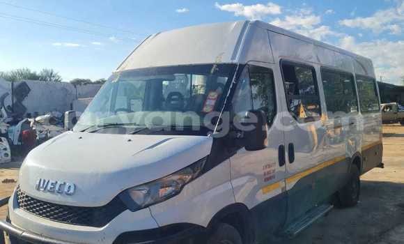 Buy Used IVECO Massif White Car in Windhoek in Namibia Buy Used IVECO Massif White Car in Windhoek in Namibia