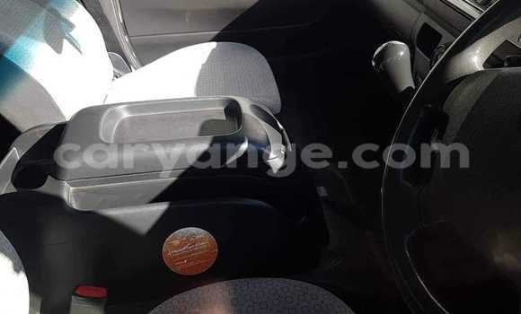 Buy Used Toyota Hi Ace White Car in Windhoek in Namibia Buy Used Toyota Hi Ace White Car in Windhoek in Namibia