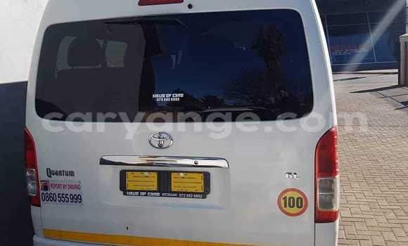 Buy Used Toyota Hi Ace White Car in Windhoek in Namibia Buy Used Toyota Hi Ace White Car in Windhoek in Namibia