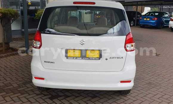 Acheter Occasion Voiture Suzuki Ertiga Blanc à Henties Bay, Erongo Acheter Occasion Voiture Suzuki Ertiga Blanc à Henties Bay, Erongo