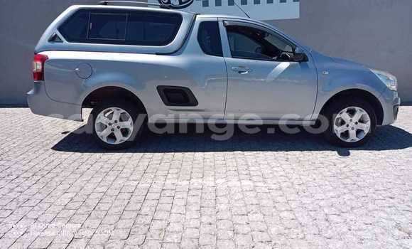 Acheter Occasion Voiture Chevrolet Corsa Beige à Warmbad, Karas Acheter Occasion Voiture Chevrolet Corsa Beige à Warmbad, Karas