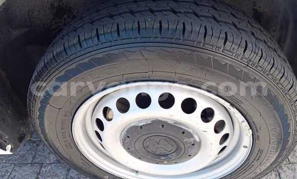 Acheter Occasion Voiture Volkswagen Transporter Blanc à Henties Bay, Erongo Acheter Occasion Voiture Volkswagen Transporter Blanc à Henties Bay, Erongo