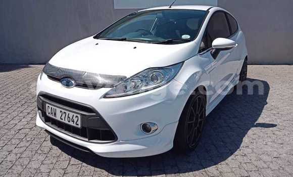 Buy Used Ford Fiesta White Car in Rehoboth in Hardap