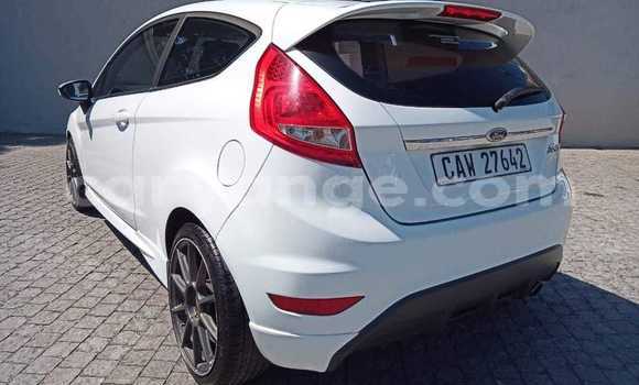 Acheter Occasion Voiture Ford Fiesta Blanc à Rehoboth, Hardap Acheter Occasion Voiture Ford Fiesta Blanc à Rehoboth, Hardap