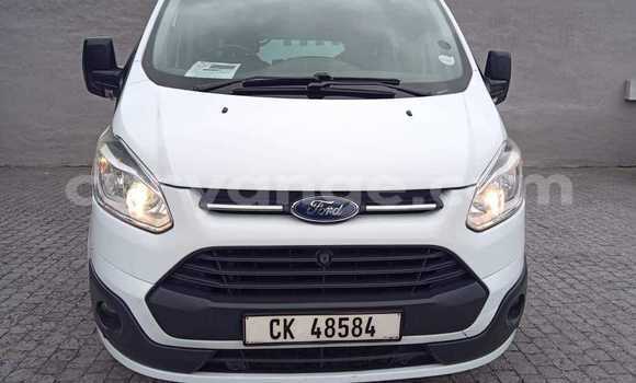 Buy Used Ford Tourneo Custom White Car in Usakos in Erongo Buy Used Ford Tourneo Custom White Car in Usakos in Erongo