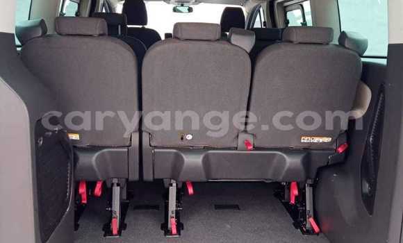 Buy Used Ford Tourneo Custom White Car in Usakos in Erongo Buy Used Ford Tourneo Custom White Car in Usakos in Erongo