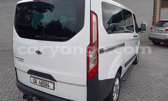 Buy Used Ford Tourneo Custom White Car in Usakos in Erongo Buy Used Ford Tourneo Custom White Car in Usakos in Erongo