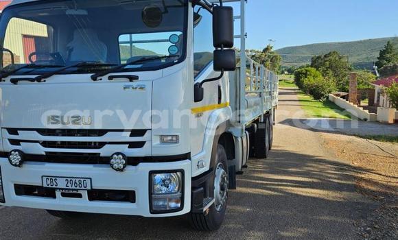 Buy Used Isuzu FTR 850 White Truck in Windhoek in Namibia Buy Used Isuzu FTR 850 White Truck in Windhoek in Namibia