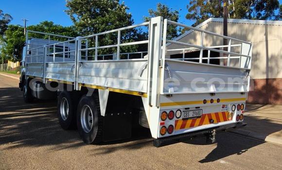 Buy Used Isuzu FTR 850 White Truck in Windhoek in Namibia Buy Used Isuzu FTR 850 White Truck in Windhoek in Namibia