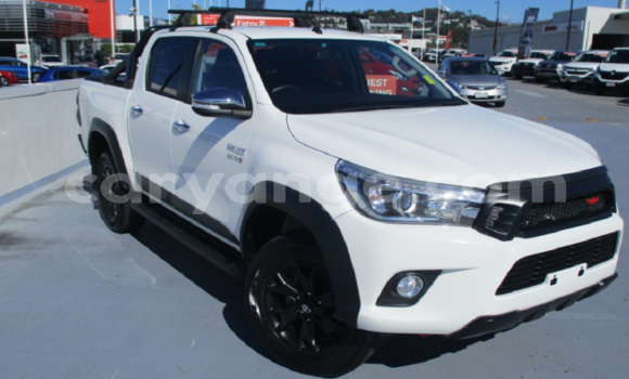 Acheter Occasion Voiture Toyota Hilux Blanc à Aranos, Hardap