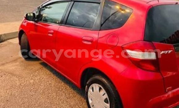 Acheter Occasion Voiture Honda FIT Rouge à Ondangwa, Oshikoto Acheter Occasion Voiture Honda FIT Rouge à Ondangwa, Oshikoto