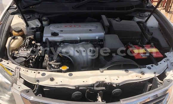Acheter Occasion Voiture Toyota Camry Blanc à Ondangwa, Oshikoto Acheter Occasion Voiture Toyota Camry Blanc à Ondangwa, Oshikoto
