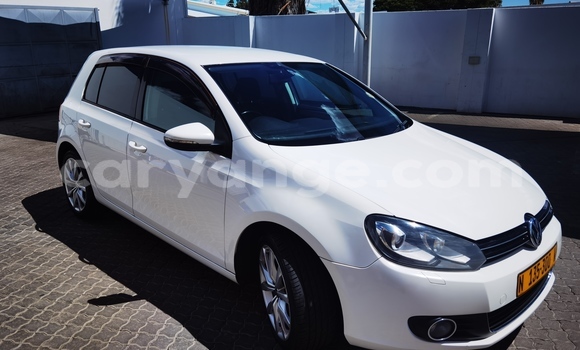 Acheter Occasion Voiture Volkswagen Golf Blanc à Windhoek, Namibie Acheter Occasion Voiture Volkswagen Golf Blanc à Windhoek, Namibie