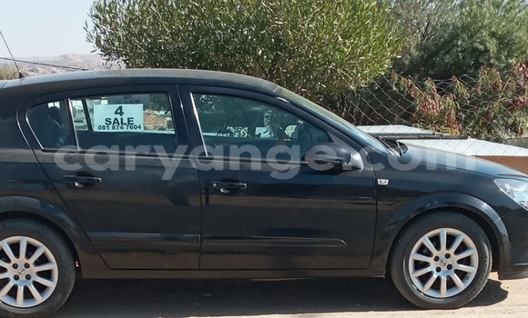 Buy Used Opel Astra Black Car in Windhoek in Namibia