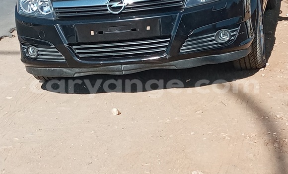 Acheter Occasion Voiture Opel Astra Noir à Windhoek, Namibie Acheter Occasion Voiture Opel Astra Noir à Windhoek, Namibie