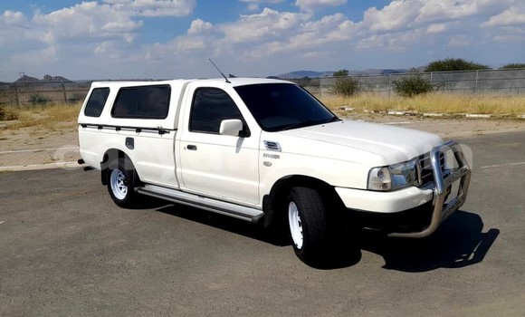 Acheter Occasion Voiture FORD MUSTANG Blanc à Okahandja, Namibie Acheter Occasion Voiture FORD MUSTANG Blanc à Okahandja, Namibie