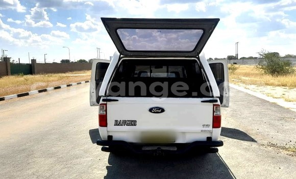 Acheter Occasion Voiture FORD MUSTANG Blanc à Okahandja, Namibie Acheter Occasion Voiture FORD MUSTANG Blanc à Okahandja, Namibie