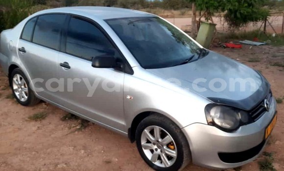 Acheter Occasion Voiture Volkswagen Polo Sedan Gris à Okahandja, Namibie Acheter Occasion Voiture Volkswagen Polo Sedan Gris à Okahandja, Namibie