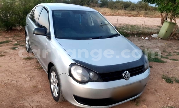Acheter Occasion Voiture Volkswagen Polo Sedan Gris à Okahandja, Namibie Acheter Occasion Voiture Volkswagen Polo Sedan Gris à Okahandja, Namibie
