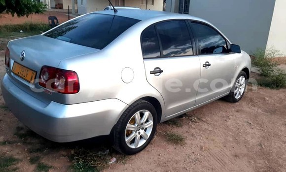 Acheter Occasion Voiture Volkswagen Polo Sedan Gris à Okahandja, Namibie Acheter Occasion Voiture Volkswagen Polo Sedan Gris à Okahandja, Namibie