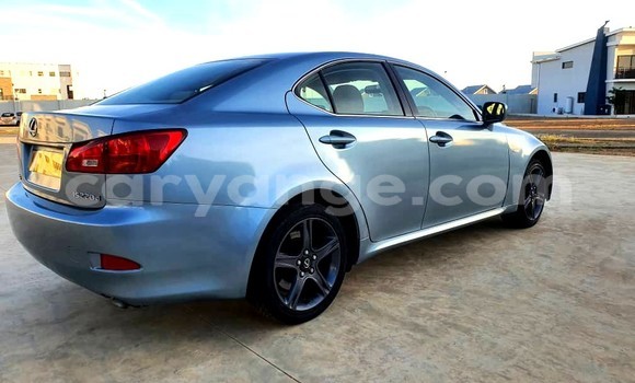 Acheter Occasion Voiture Lexus IS 300 Bleu à Windhoek, Namibie Acheter Occasion Voiture Lexus IS 300 Bleu à Windhoek, Namibie