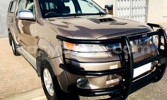 Acheter Occasion Voiture Toyota Hilux Beige à Windhoek, Namibie Acheter Occasion Voiture Toyota Hilux Beige à Windhoek, Namibie