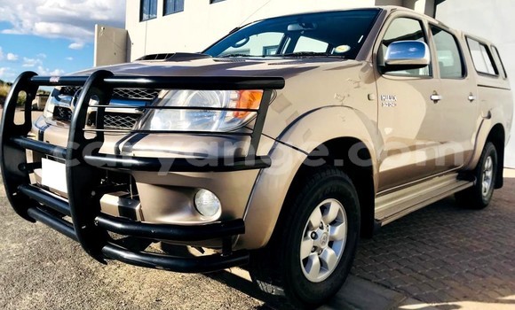 Acheter Occasion Voiture Toyota Hilux Beige à Windhoek, Namibie Acheter Occasion Voiture Toyota Hilux Beige à Windhoek, Namibie