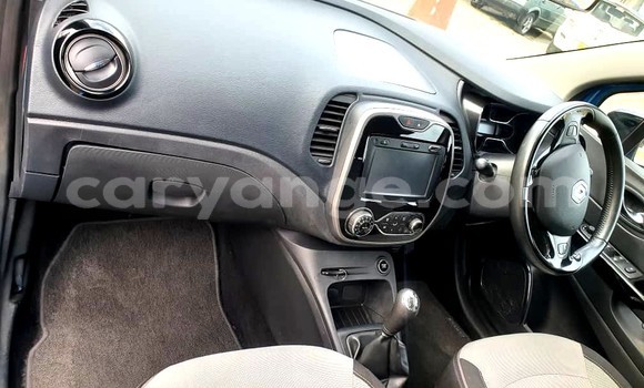 Acheter Occasion Voiture Renault Captur Bleu à Windhoek, Namibie Acheter Occasion Voiture Renault Captur Bleu à Windhoek, Namibie