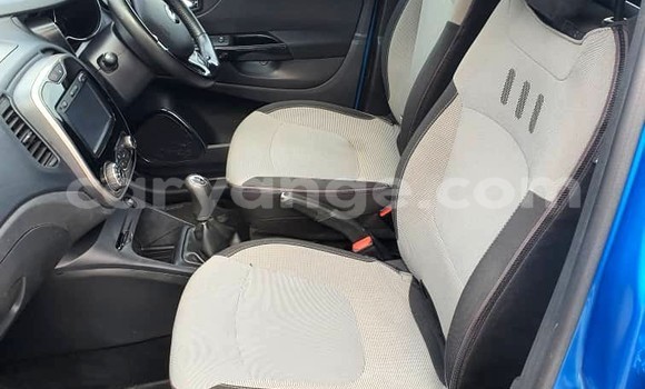 Acheter Occasion Voiture Renault Captur Bleu à Windhoek, Namibie Acheter Occasion Voiture Renault Captur Bleu à Windhoek, Namibie