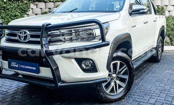 Acheter Occasion Voiture Toyota Hilux Blanc à Karasburg, Karas Acheter Occasion Voiture Toyota Hilux Blanc à Karasburg, Karas