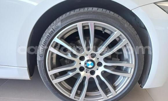 Acheter Occasion Voiture BMW 3–Series Blanc à Henties Bay, Erongo Acheter Occasion Voiture BMW 3–Series Blanc à Henties Bay, Erongo