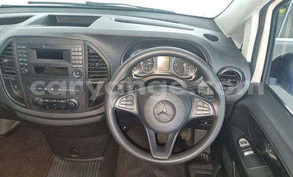 Acheter Occasion Voiture Mercedes-Benz Vito Blanc à Henties Bay, Erongo Acheter Occasion Voiture Mercedes-Benz Vito Blanc à Henties Bay, Erongo