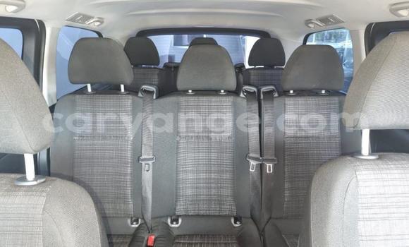 Acheter Occasion Voiture Mercedes-Benz Vito Blanc à Henties Bay, Erongo Acheter Occasion Voiture Mercedes-Benz Vito Blanc à Henties Bay, Erongo