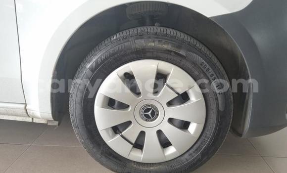 Acheter Occasion Voiture Mercedes-Benz Vito Blanc à Henties Bay, Erongo Acheter Occasion Voiture Mercedes-Benz Vito Blanc à Henties Bay, Erongo