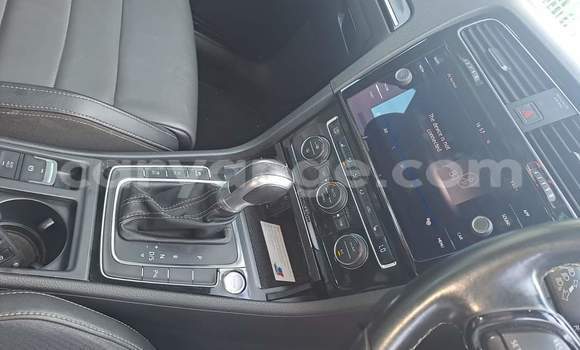 Acheter Occasion Voiture Volkswagen Golf R Blanc à Katima Mulilo, Caprivi Acheter Occasion Voiture Volkswagen Golf R Blanc à Katima Mulilo, Caprivi