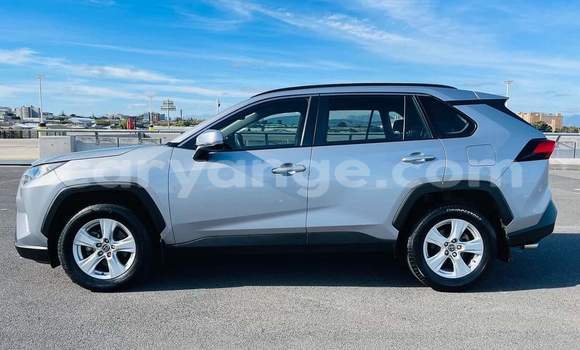 Buy Used Toyota RAV4 Silver Car in Ondangwa in Oshikoto Buy Used Toyota RAV4 Silver Car in Ondangwa in Oshikoto