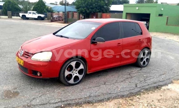 Acheter Occasion Voiture Volkswagen Golf Rouge à Windhoek, Namibie Acheter Occasion Voiture Volkswagen Golf Rouge à Windhoek, Namibie