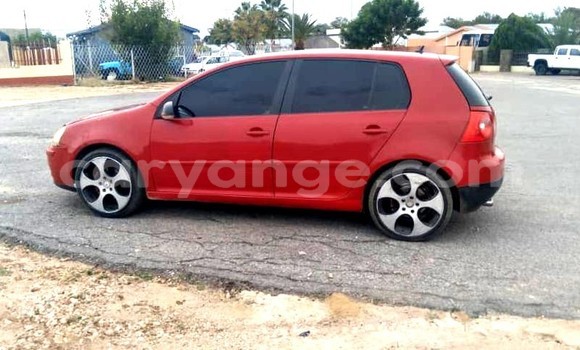 Acheter Occasion Voiture Volkswagen Golf Rouge à Windhoek, Namibie Acheter Occasion Voiture Volkswagen Golf Rouge à Windhoek, Namibie