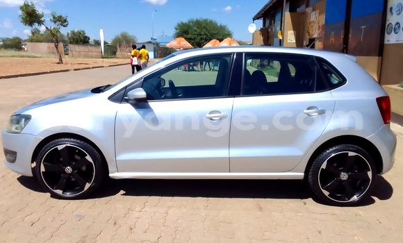 Acheter Occasion Voiture Volkswagen Polo Gris à Windhoek, Namibie Acheter Occasion Voiture Volkswagen Polo Gris à Windhoek, Namibie
