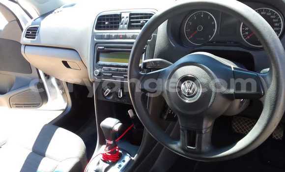 Acheter Occasion Voiture Volkswagen Polo Gris à Windhoek, Namibie Acheter Occasion Voiture Volkswagen Polo Gris à Windhoek, Namibie