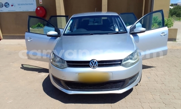 Acheter Occasion Voiture Volkswagen Polo Gris à Windhoek, Namibie Acheter Occasion Voiture Volkswagen Polo Gris à Windhoek, Namibie