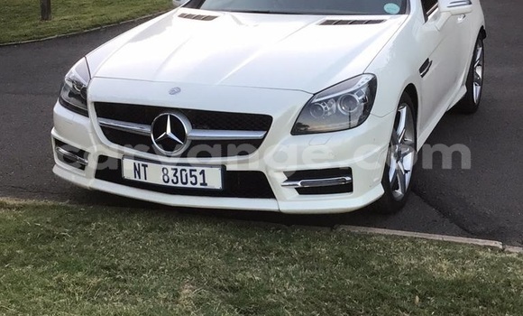 Buy Used Mercedes-Benz SLK–Class White Car in Windhoek in Namibia