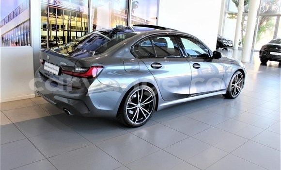 Acheter Occasion Voiture BMW 3–Series Gris à Karasburg, Karas Acheter Occasion Voiture BMW 3–Series Gris à Karasburg, Karas