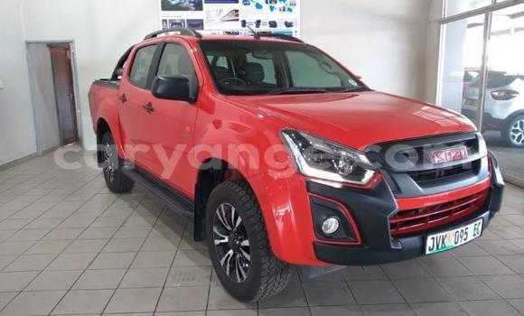 Buy Used Isuzu D–MAX Red Car in Karasburg in Karas